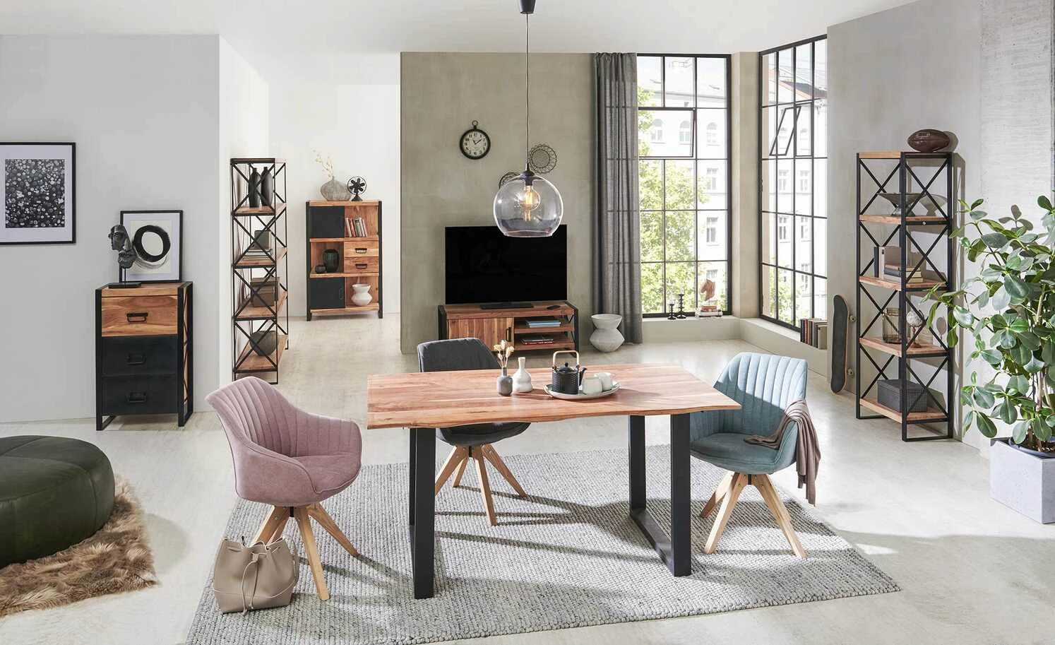 Regal Queens | 60|cm 3 Regal Queens | 60|cm